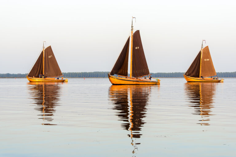 Huizer botters op het Gooimeer