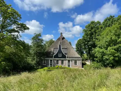 De stolpboerderij 768x576 (1)
