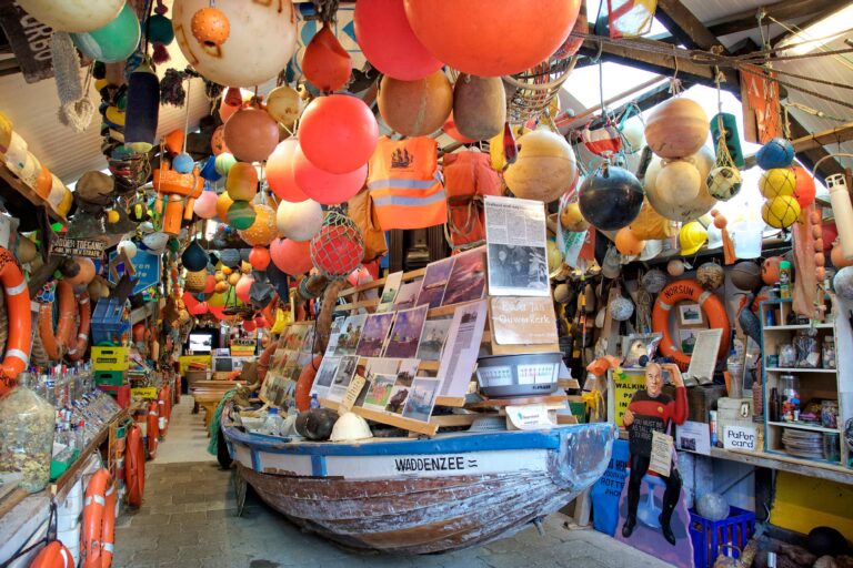 Maritiem en Juttersmuseum Flora VVV Texel