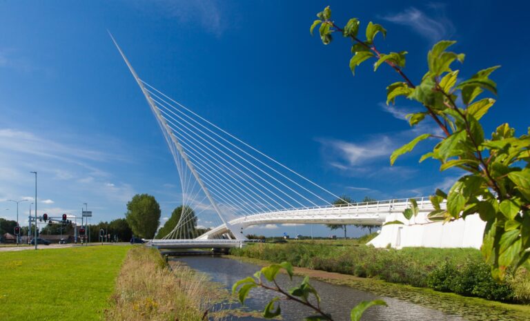 Calatravabruggen Haarlemmermeer